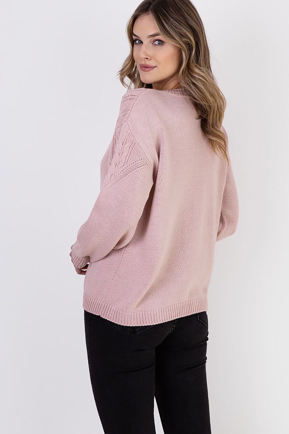 Sweater model 187234 MKM