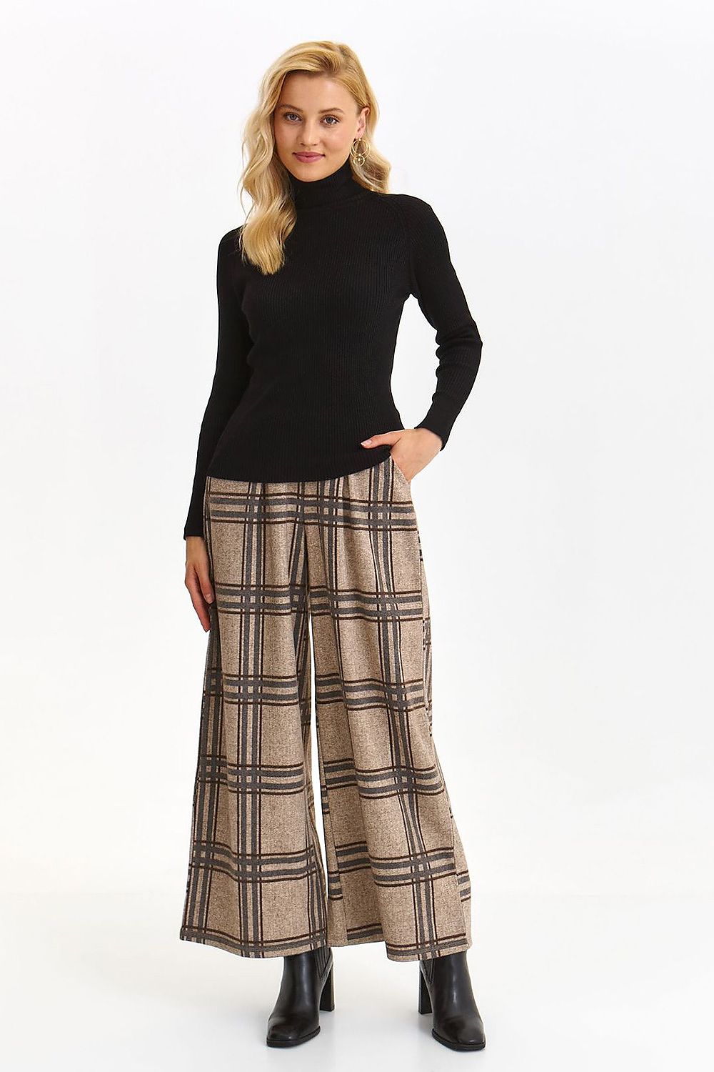 Turtleneck model 187655 Top Secret