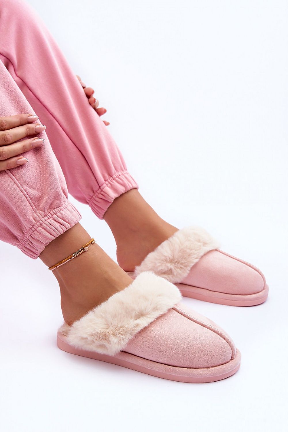 Pantoufles model 188693 Step in style