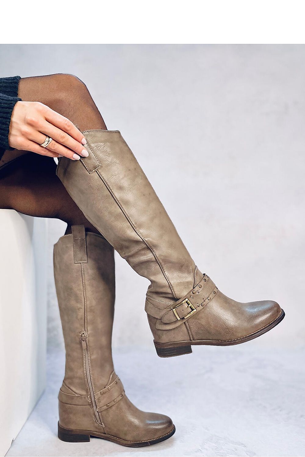 Bottes cothurnes model 188754 Inello