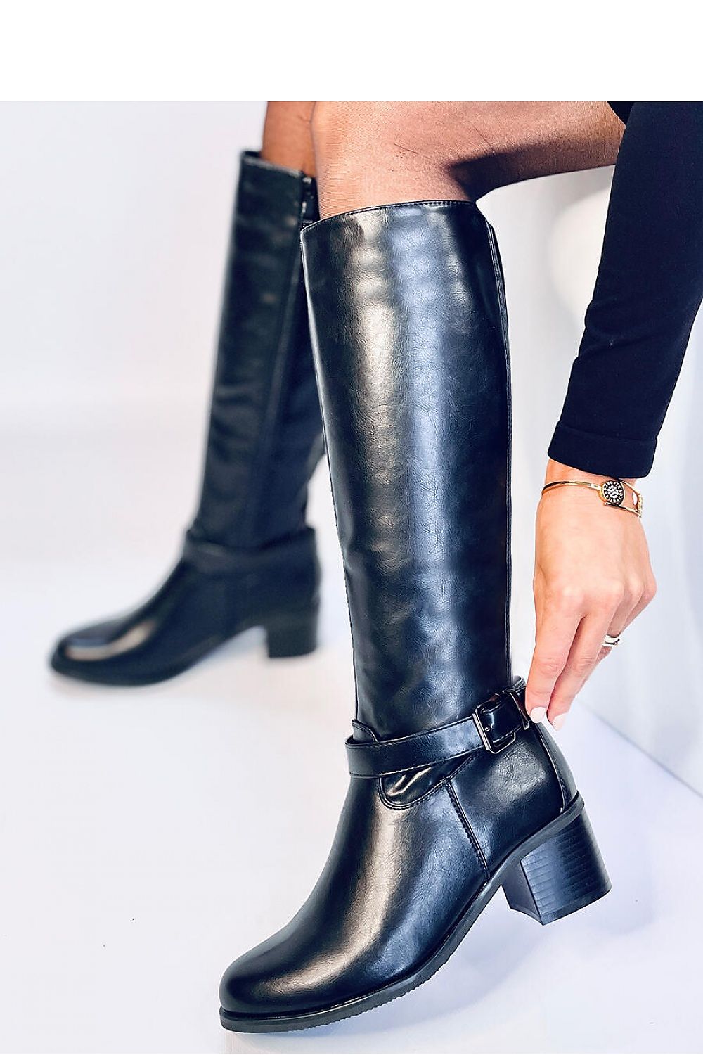 Officer boots model 189774 Inello