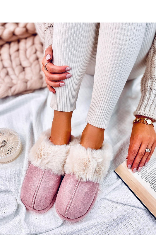 Pantoufles model 190386 Inello