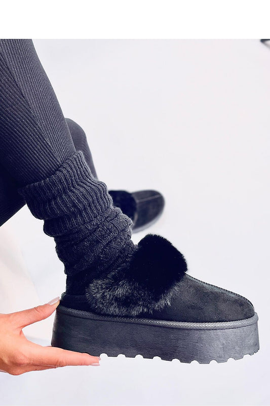 Pantoufles model 190465 Inello