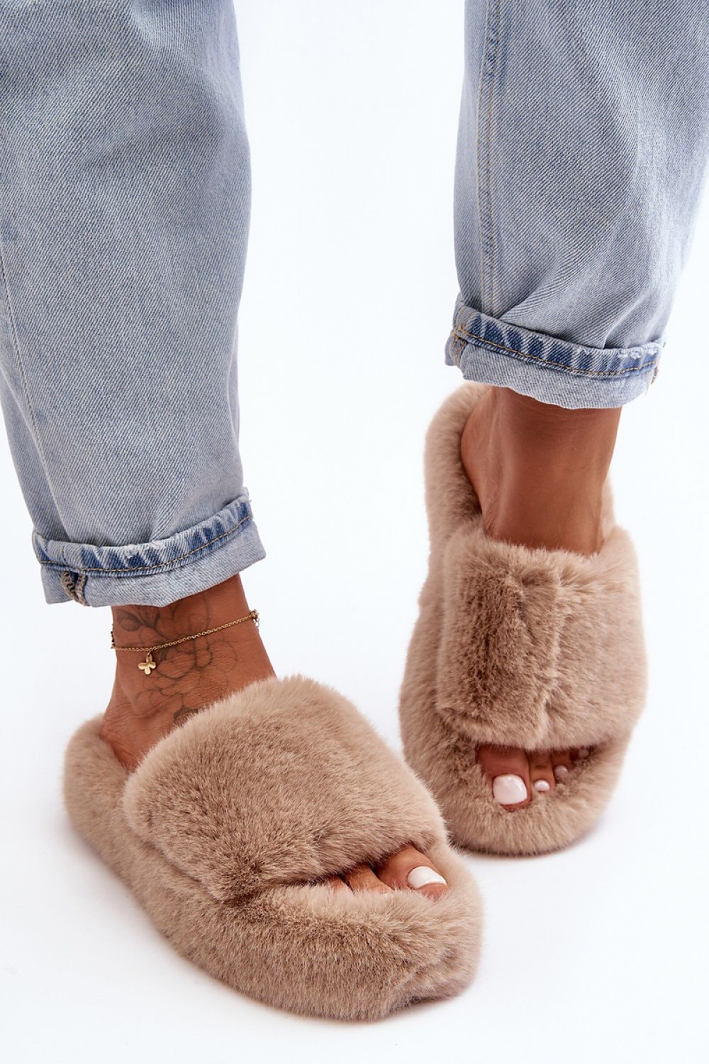 Pantoufles model 190673 Step in style