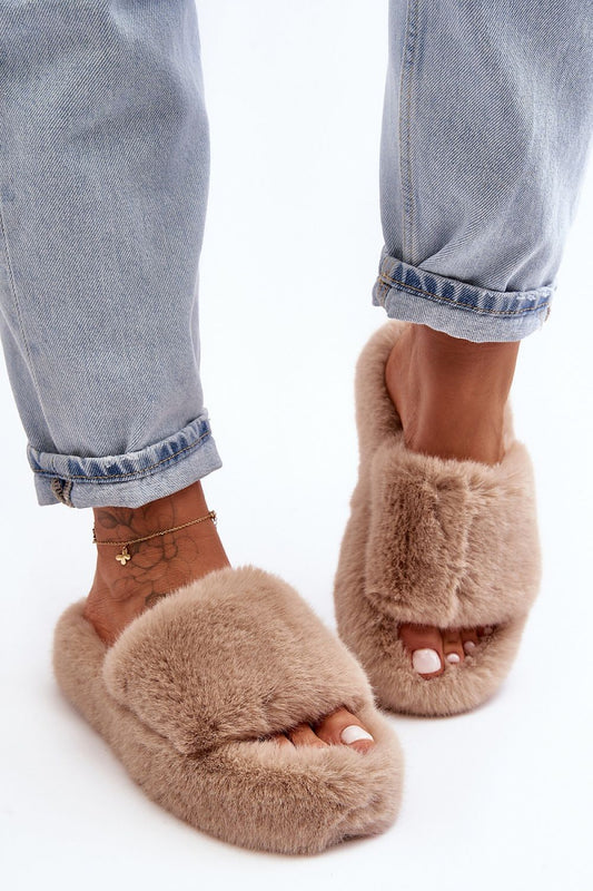 Pantoufles model 190673 Step in style