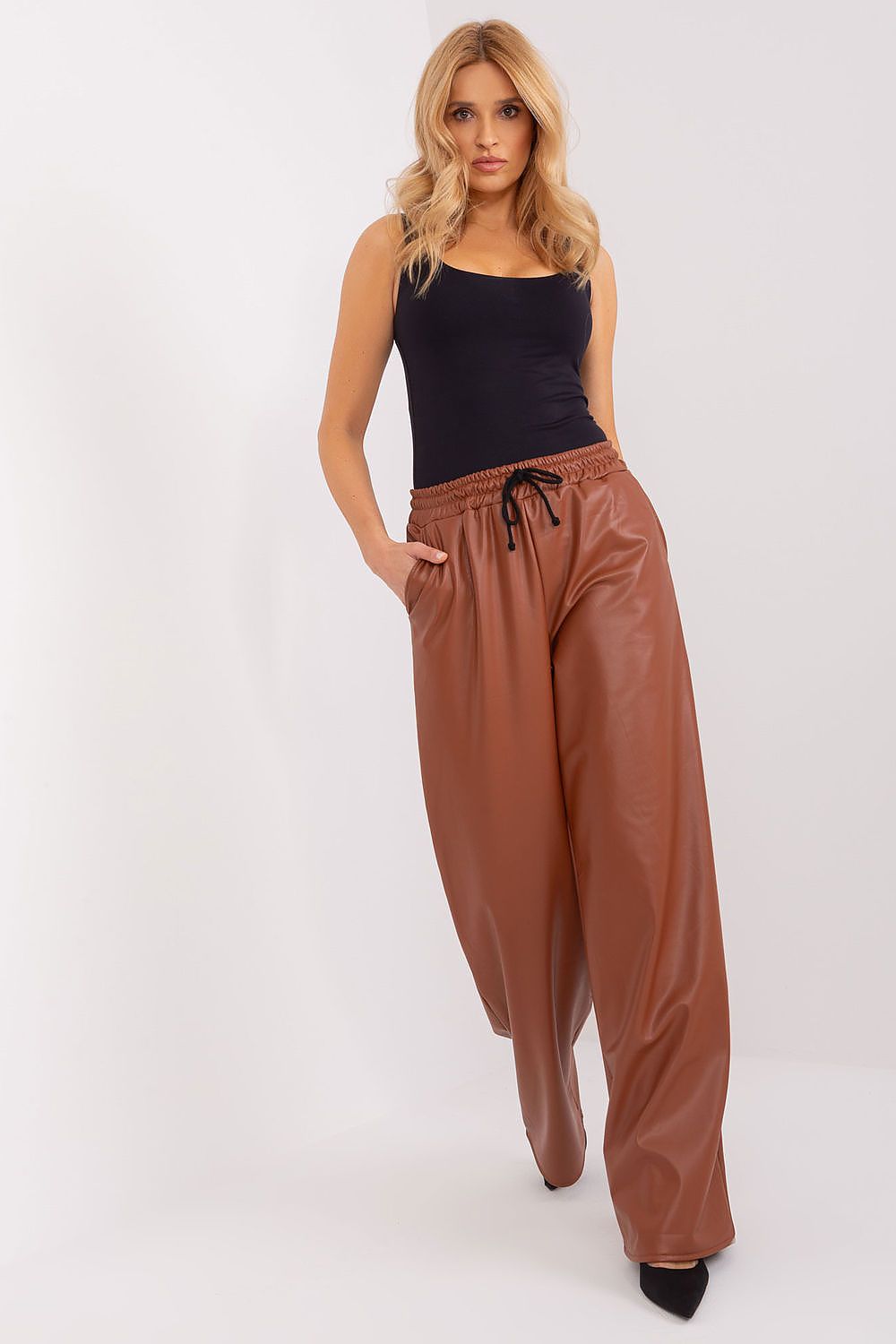 Long pants model 191565 Lakerta