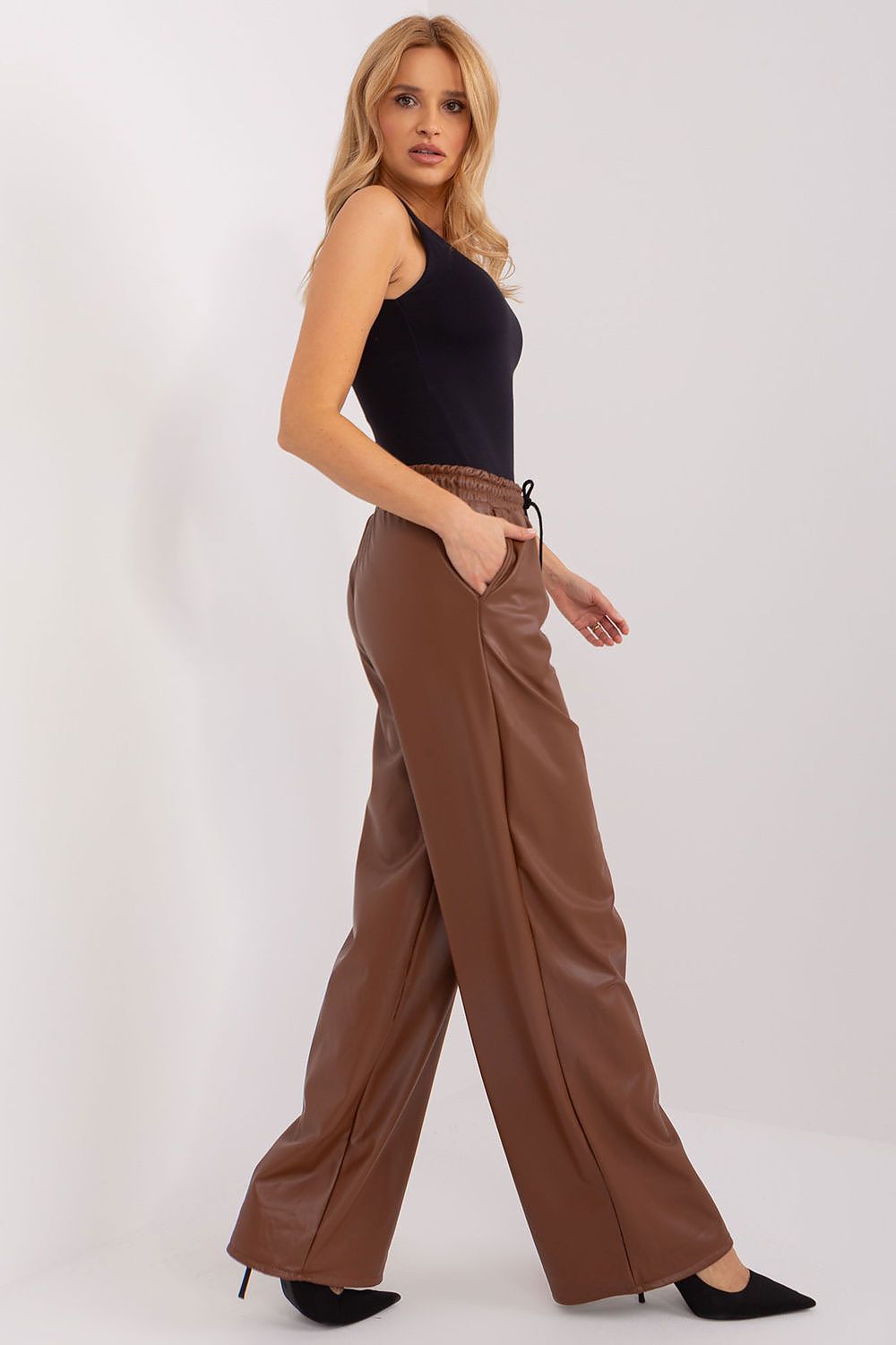 Long pants model 191565 Lakerta