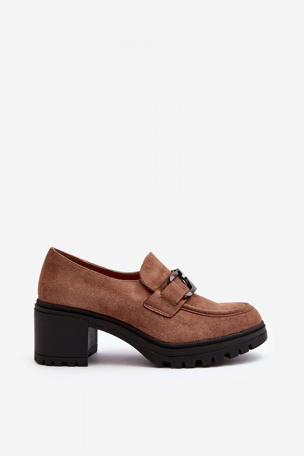 Step in style low heel shoes