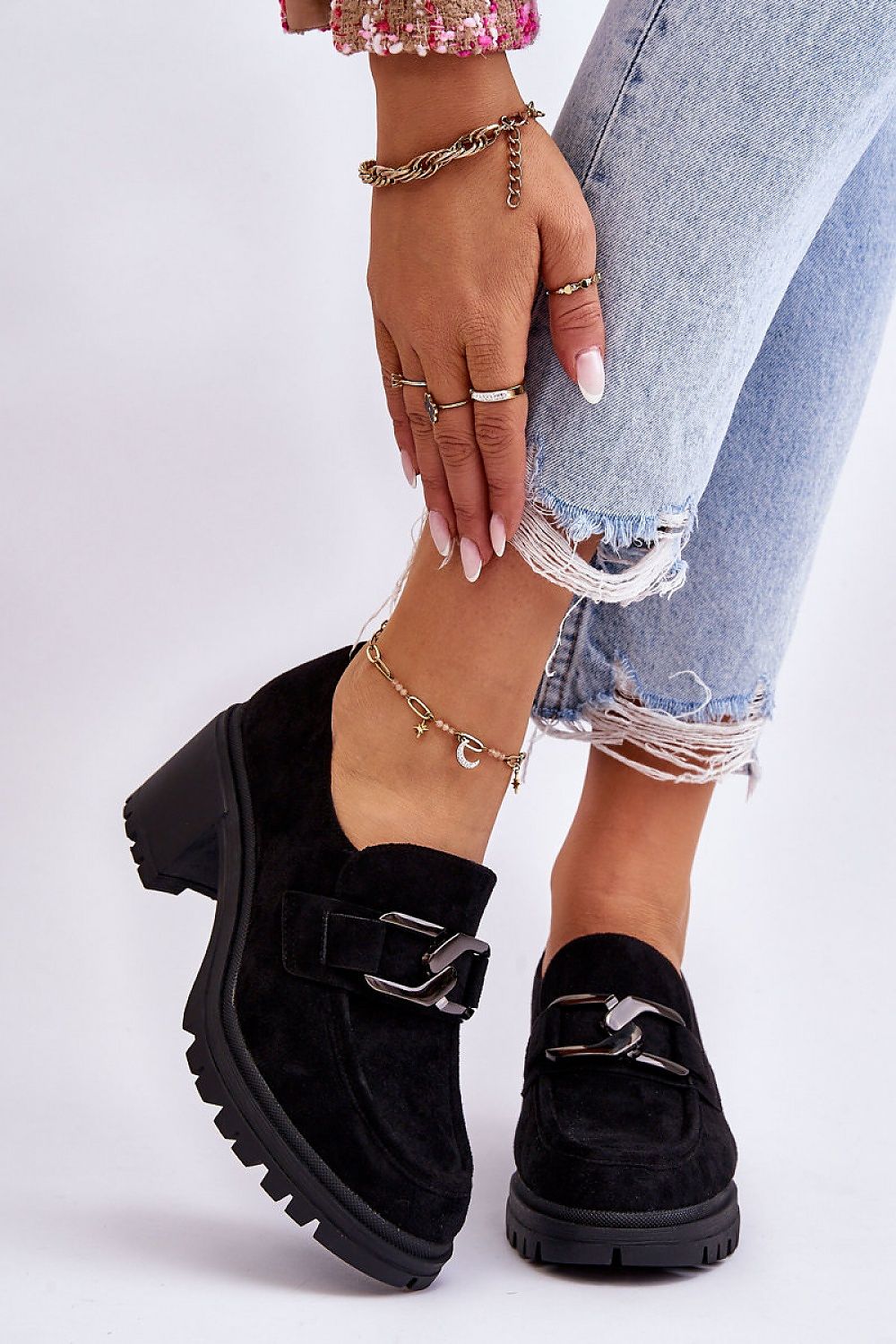 Step in style low heel shoes