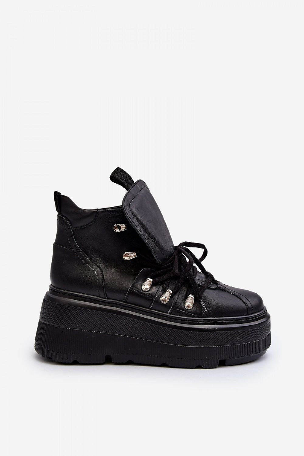 Step in style sports shoes