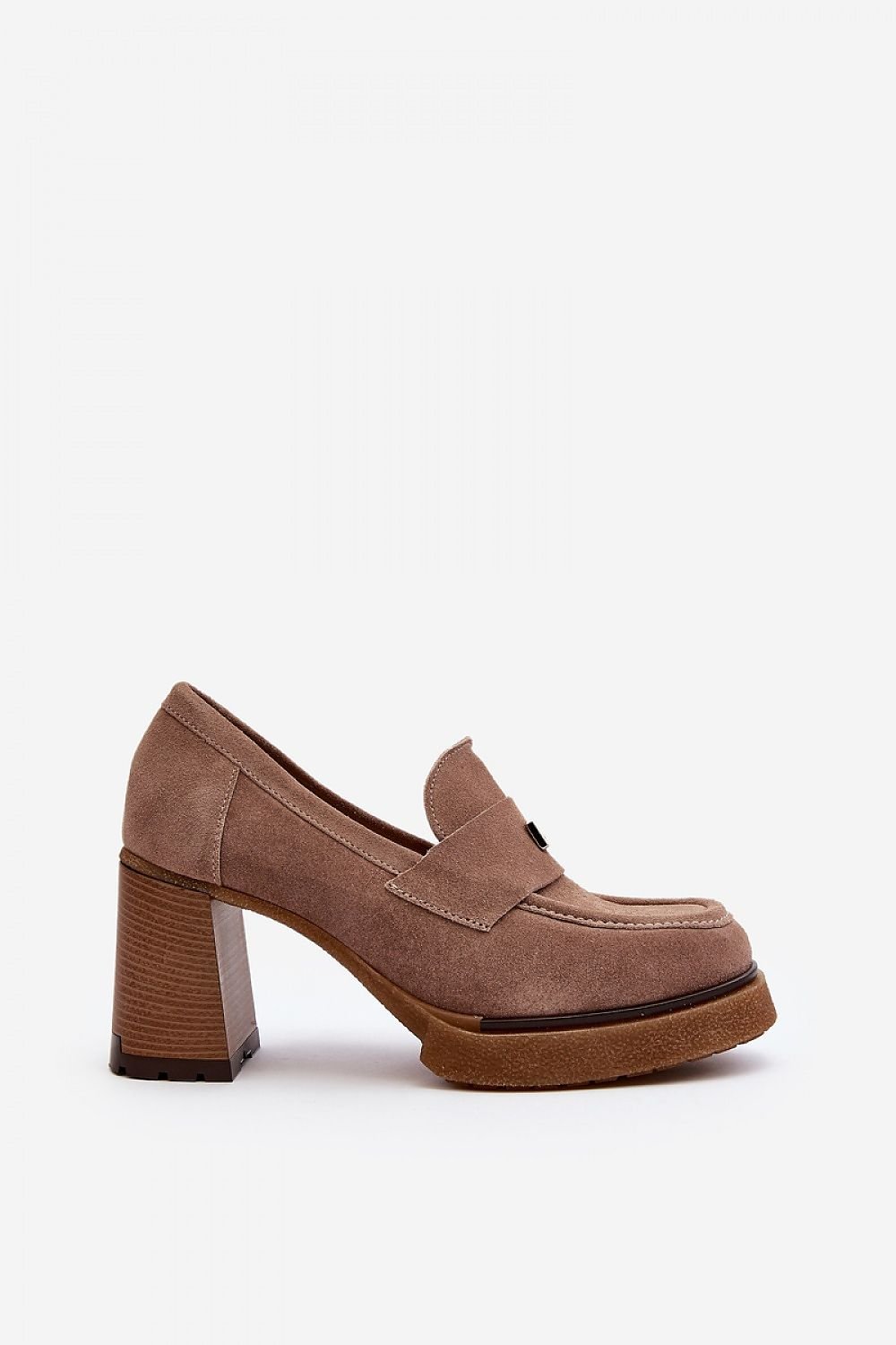 Step in style low heel shoes