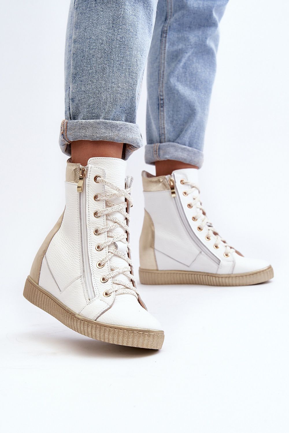 Step in style buskin sneakers