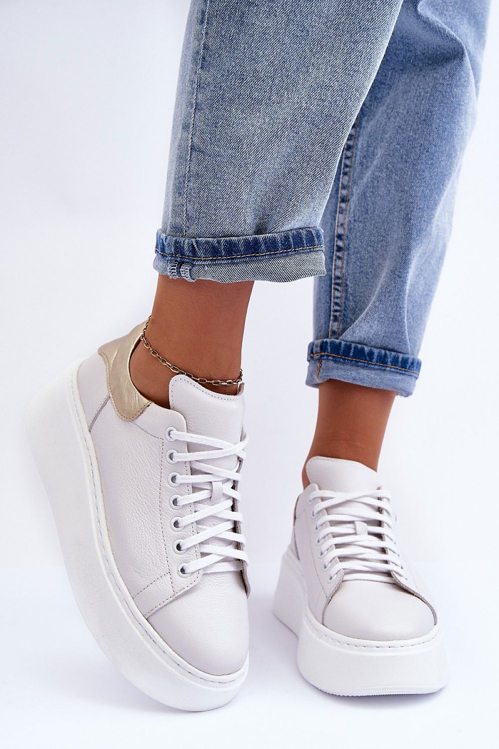 Step in style sports shoes