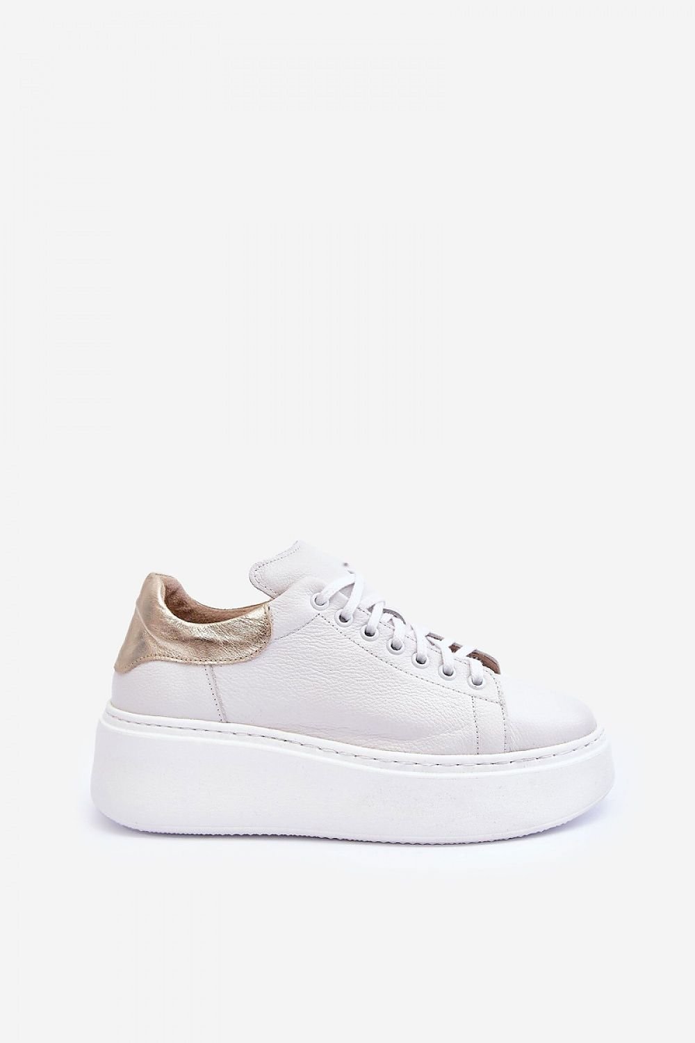 Step in style sports shoes