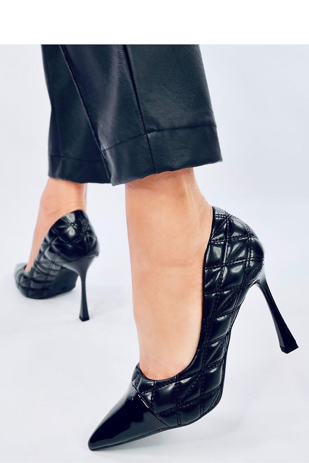 Lace-up heels model 192740 Inello