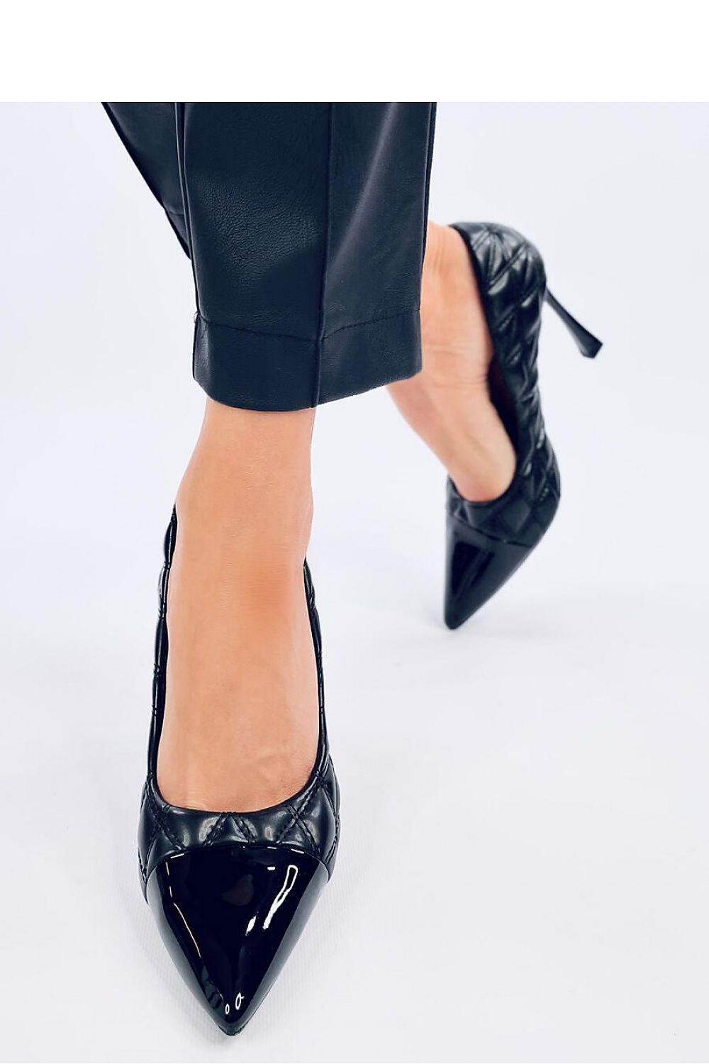 Lace-up heels model 192740 Inello