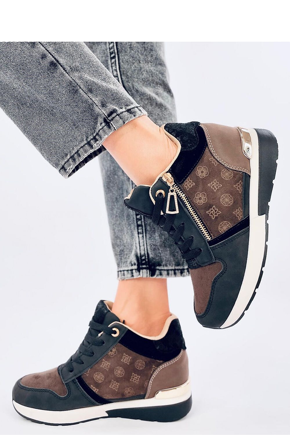 Sneakers with buskins model 192886 Inello