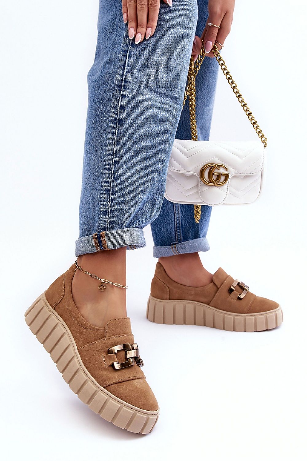 Step in style low shoes