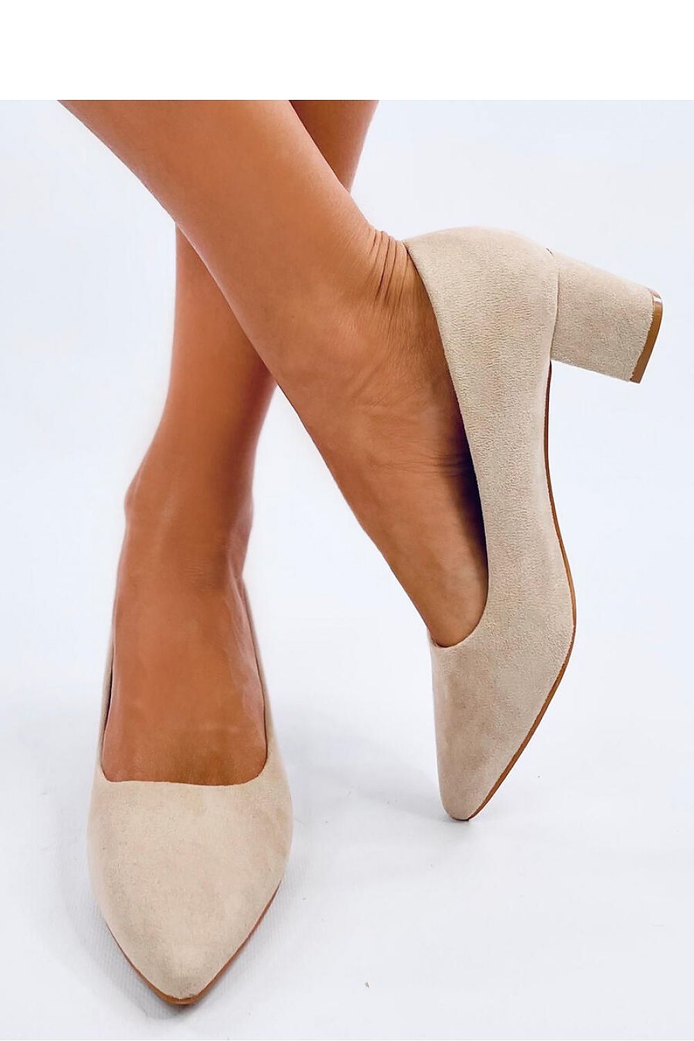 Inello wide heel pumps