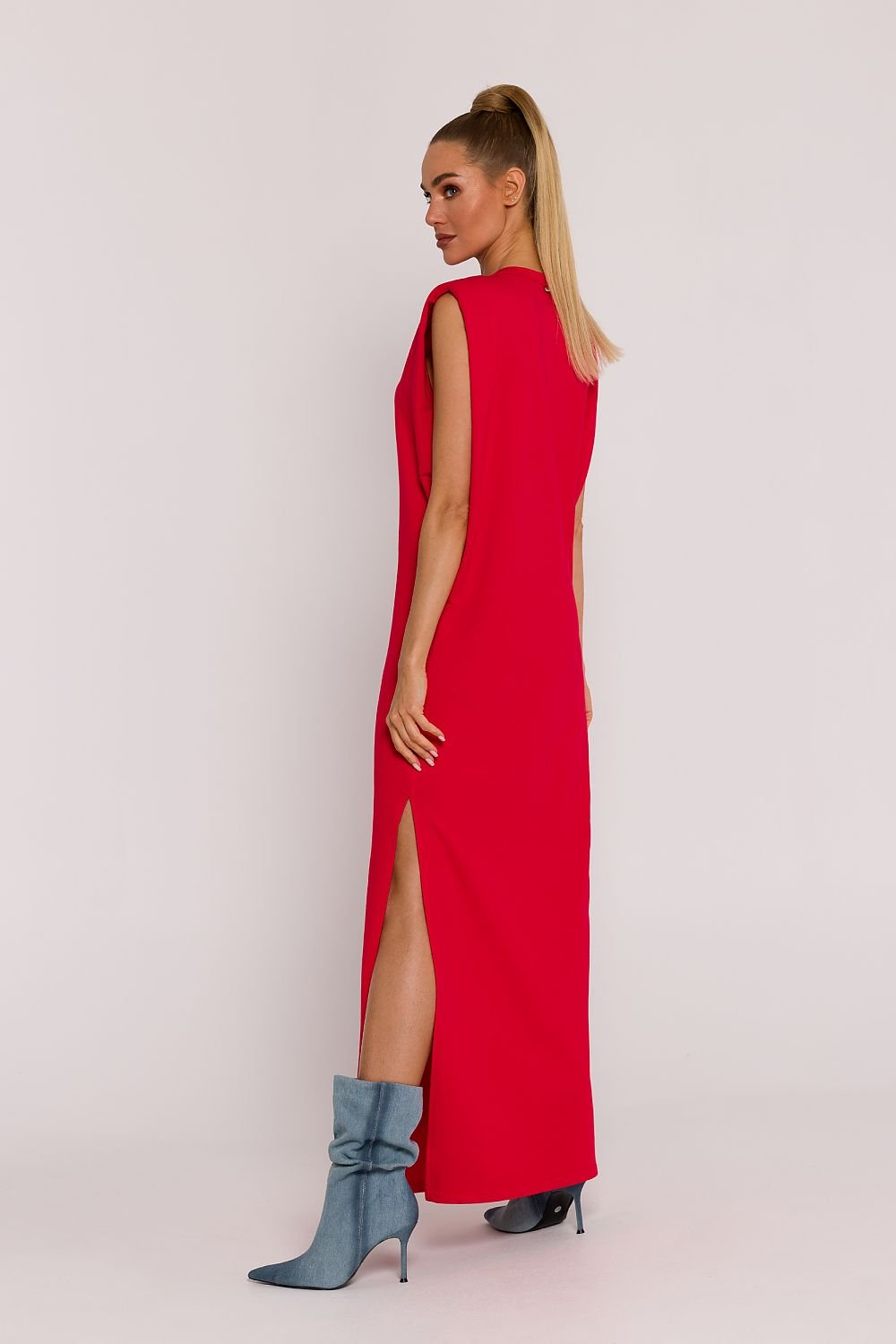 Moe Day Dress