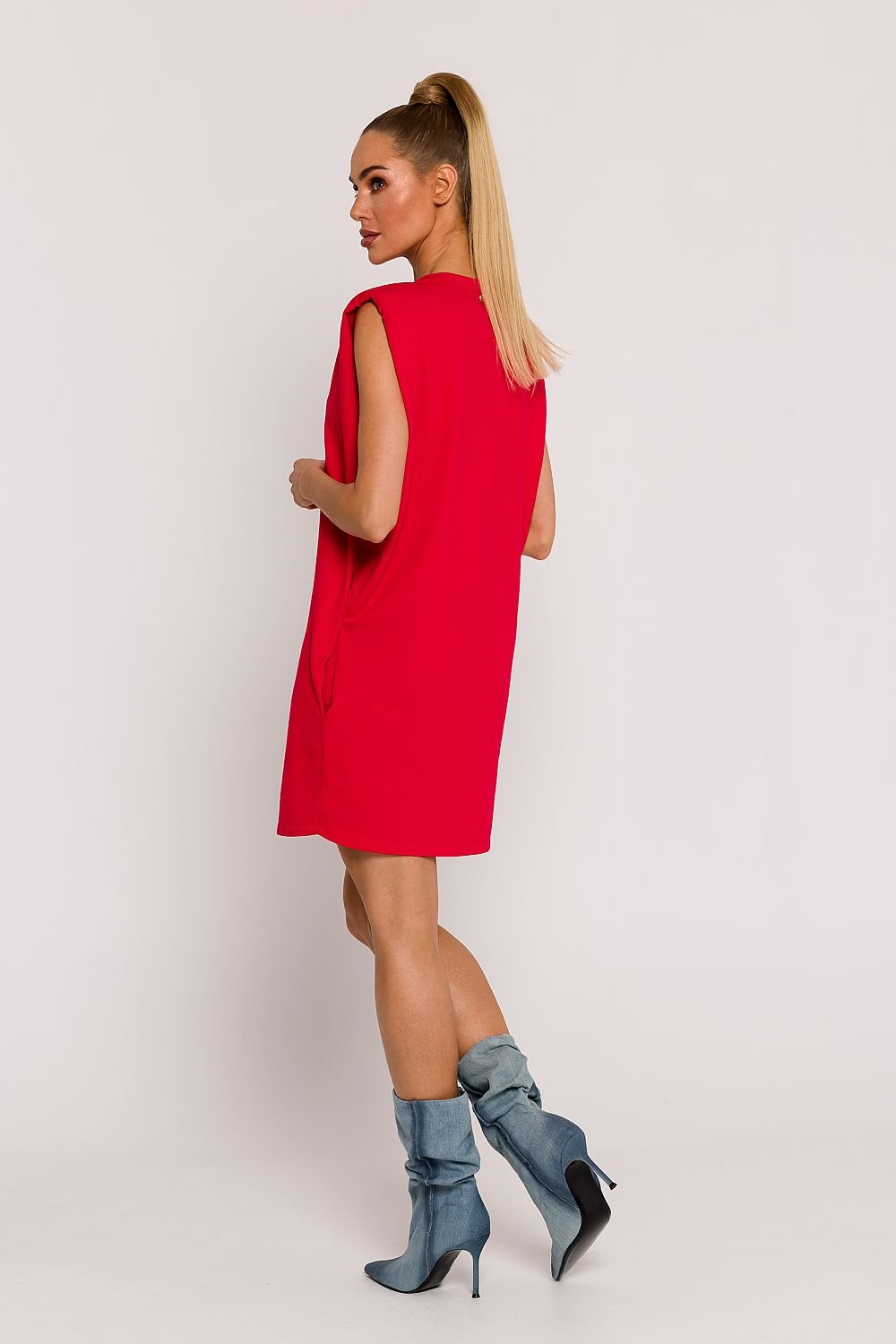 Moe Day Dress
