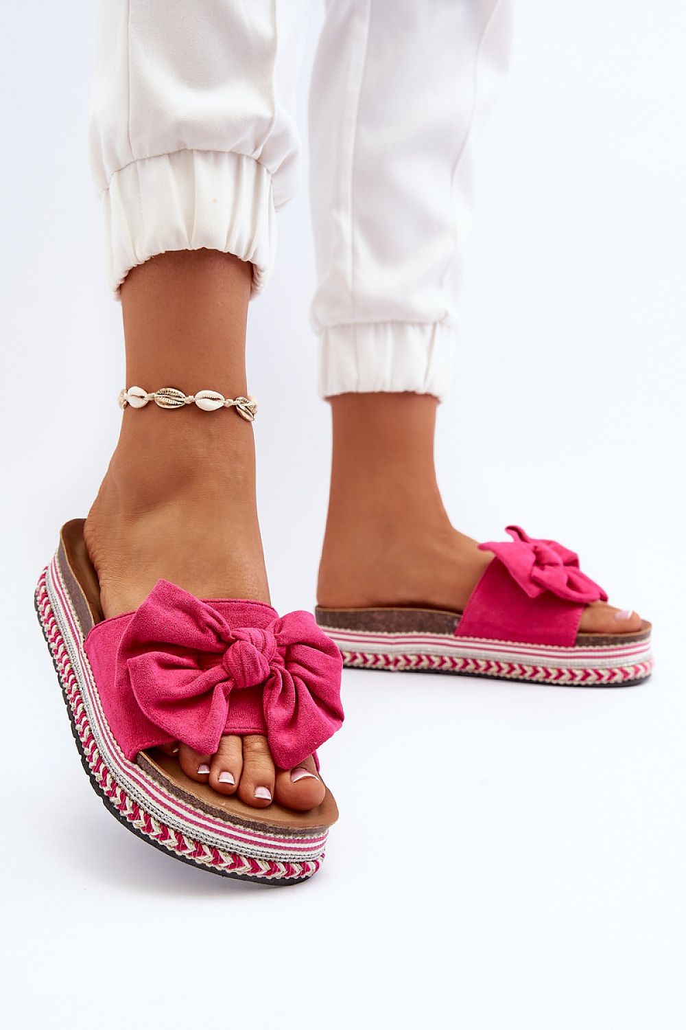 Clacquettes Step in style