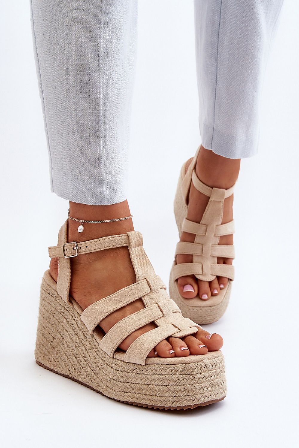 Cothurnes Step in style