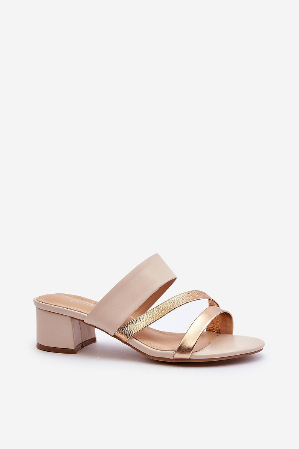 Clacquettes Step in style