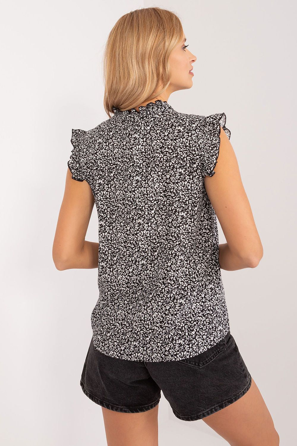 Blouse model 194432 Sublevel
