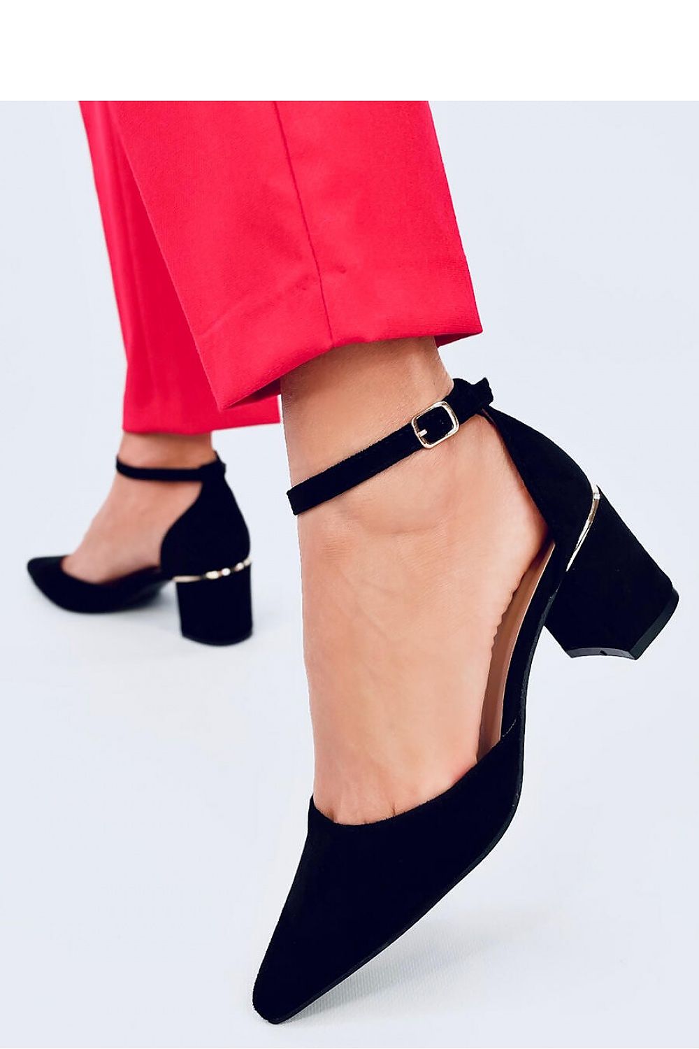Inello wide heel pumps