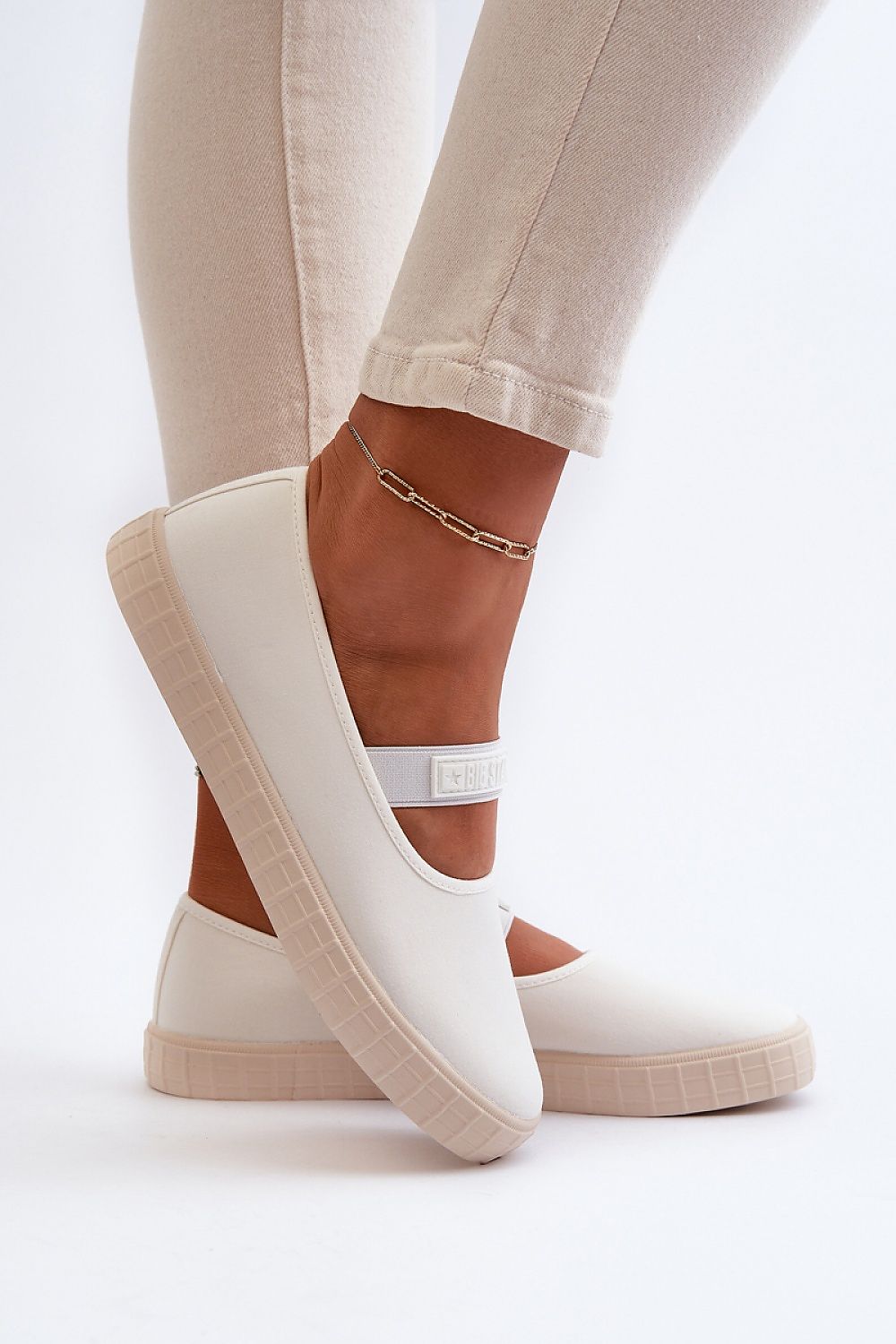 Step in style sneakers