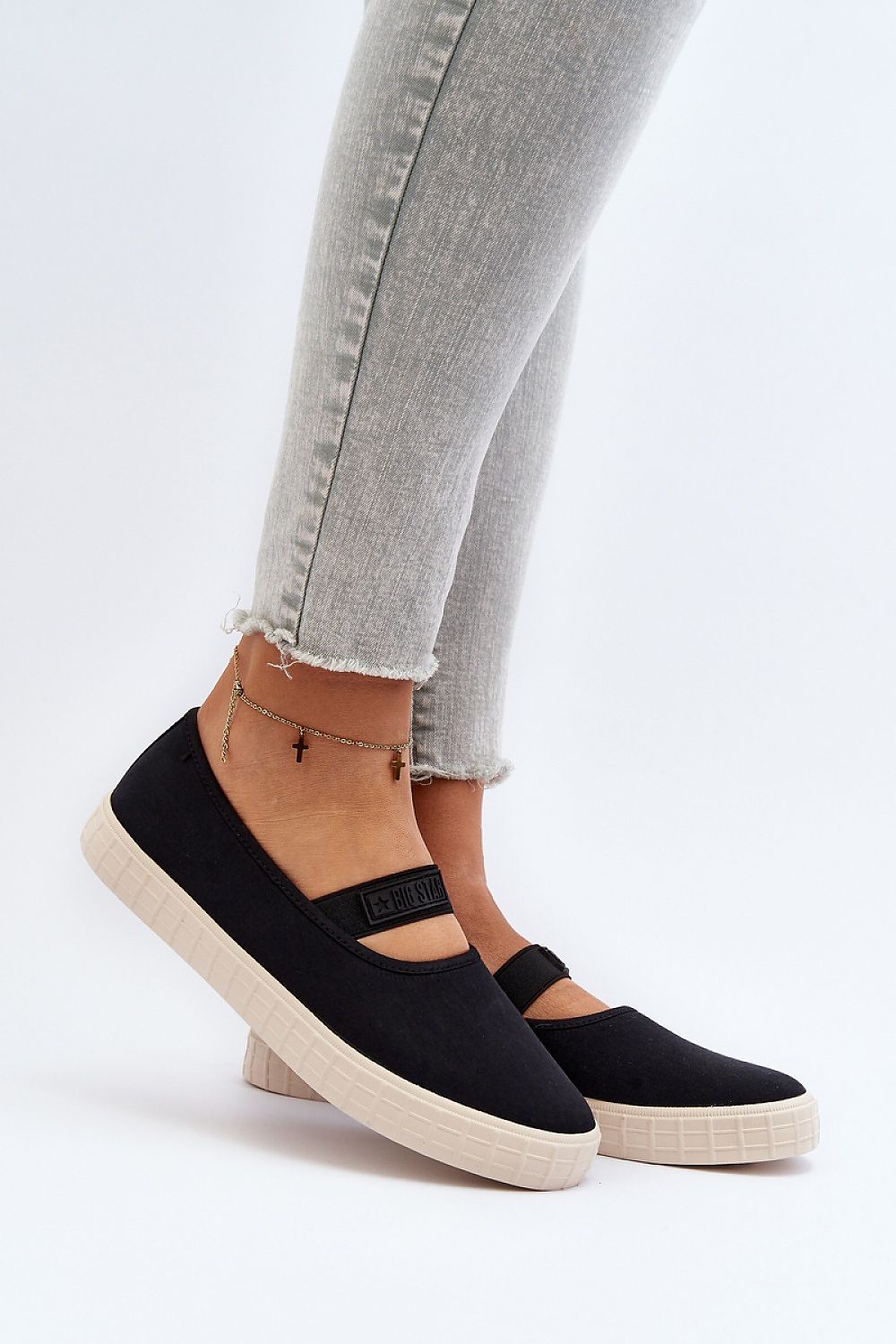 Step in style sneakers