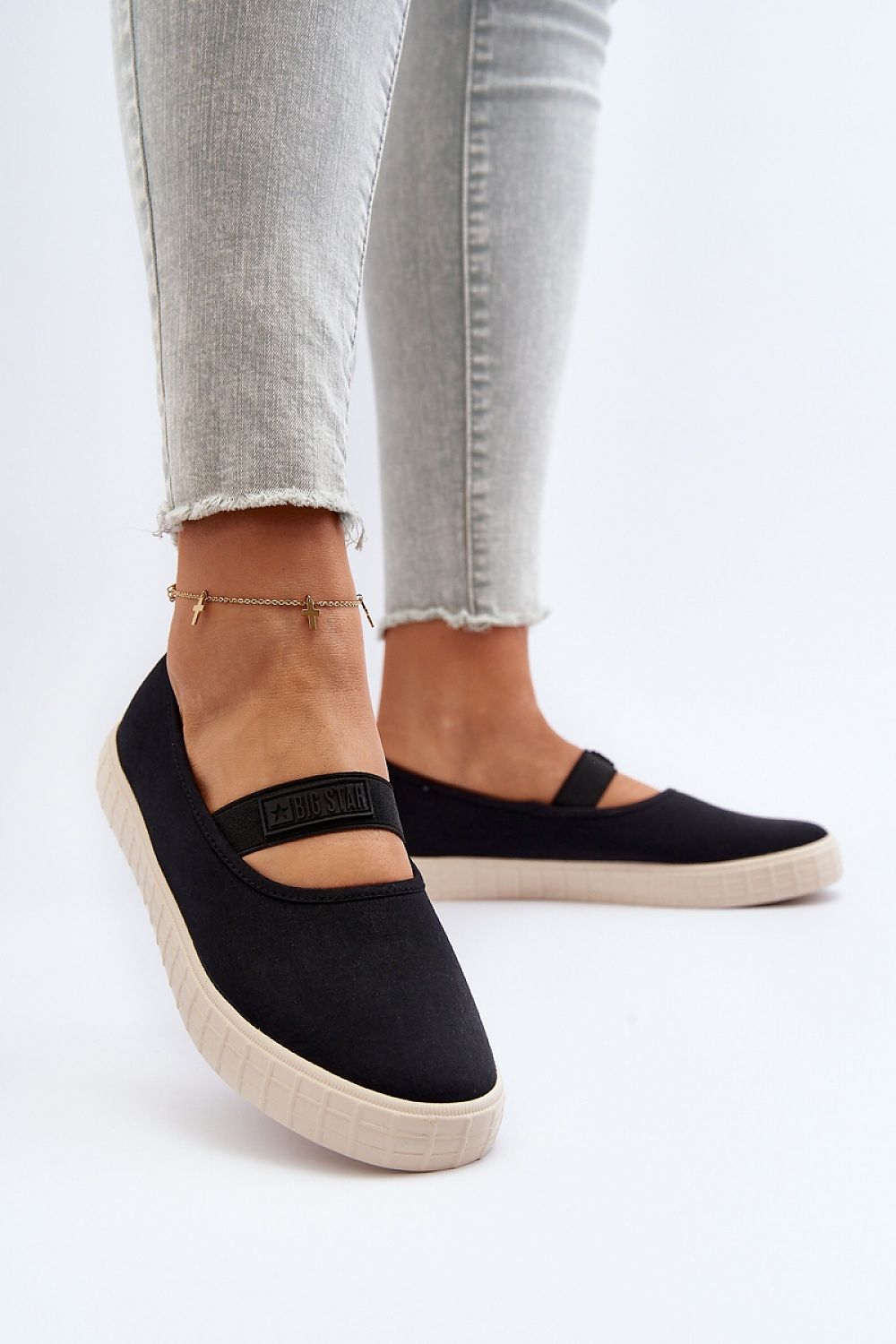 Step in style sneakers