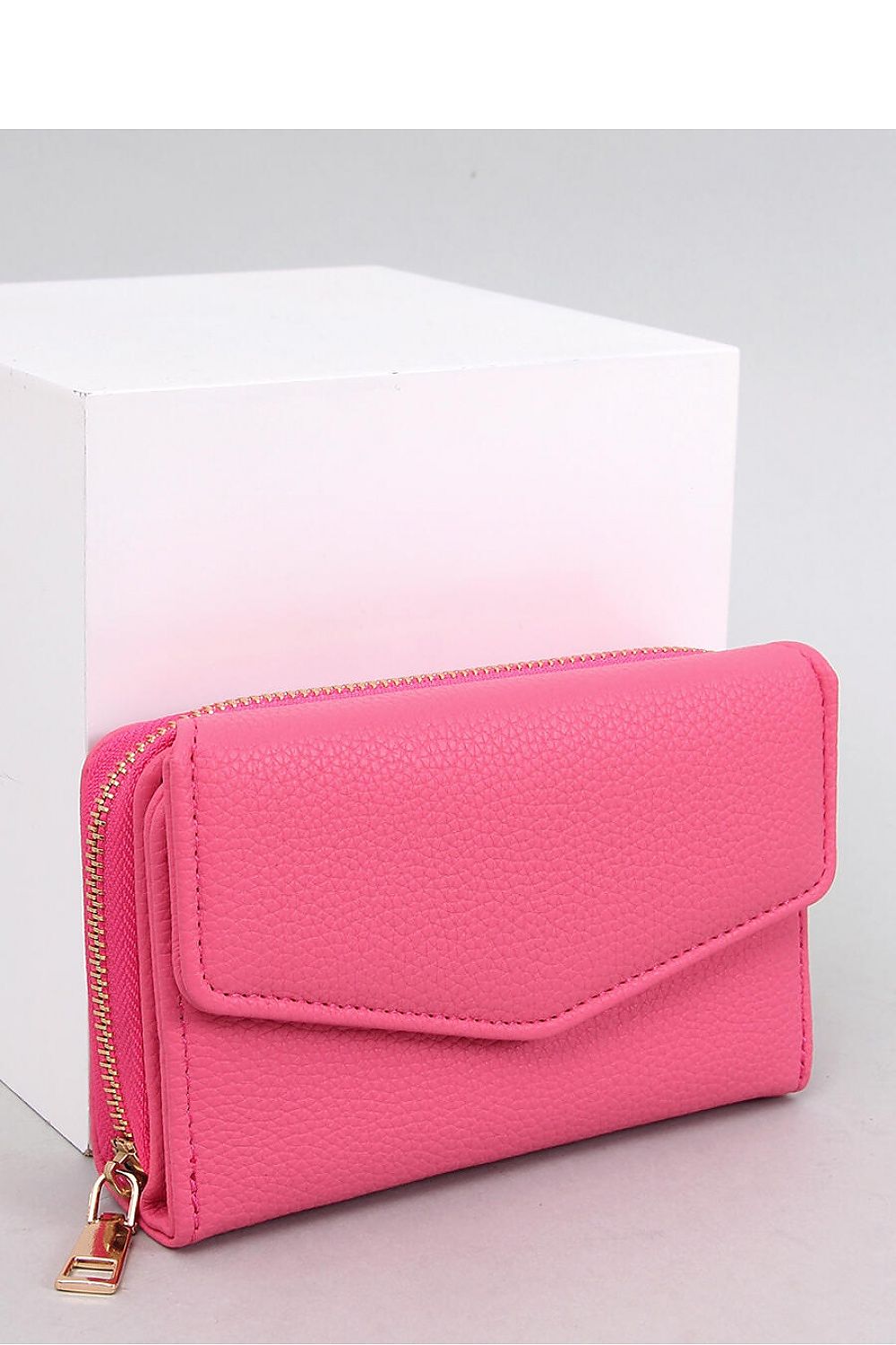 Women's wallet model 195072 Inello