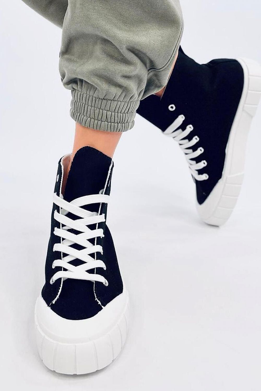 Baskets model 195529 Inello