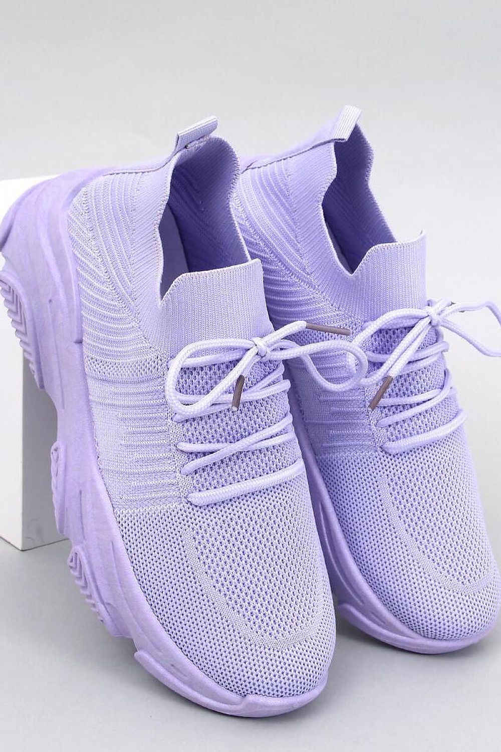 Sports shoes model 195615 Inello