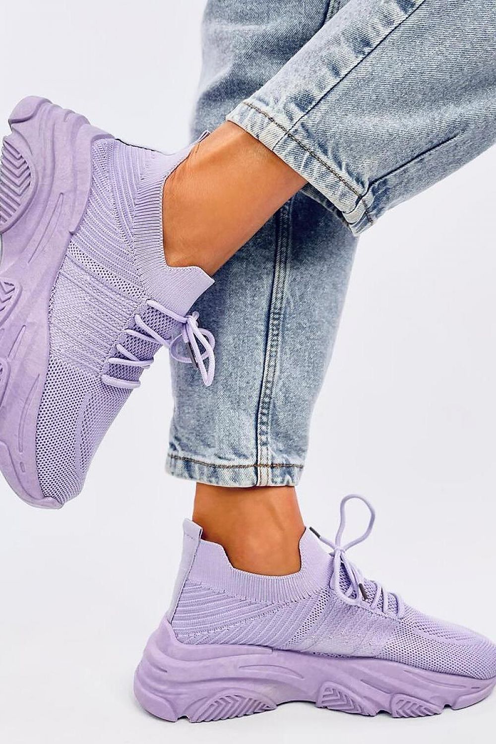 Sports shoes model 195615 Inello