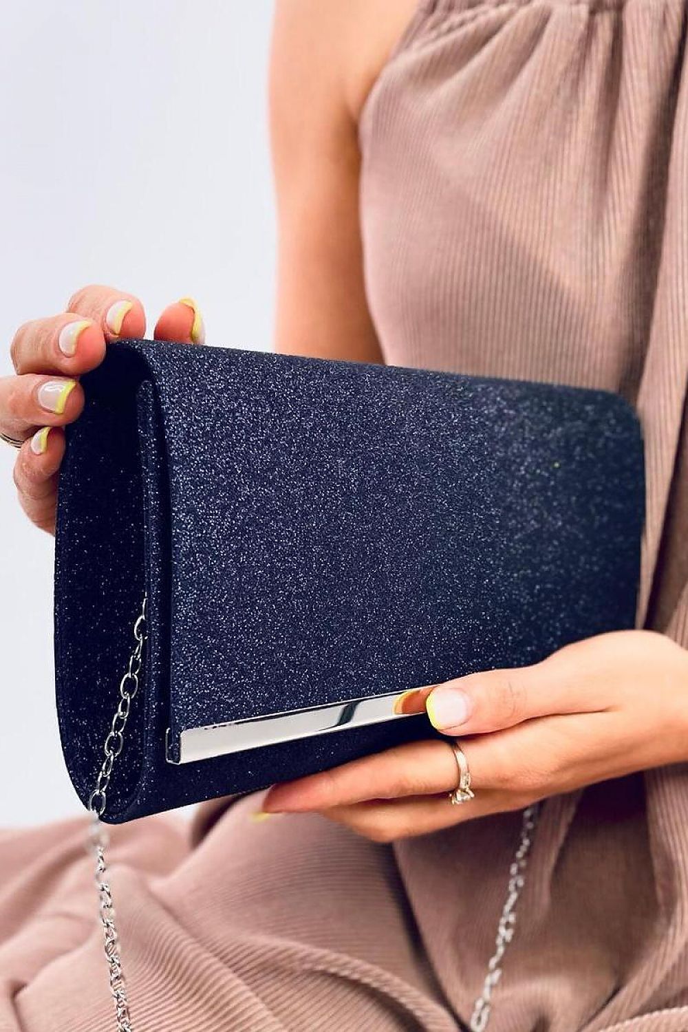 Clutch bag model 195657 Inello