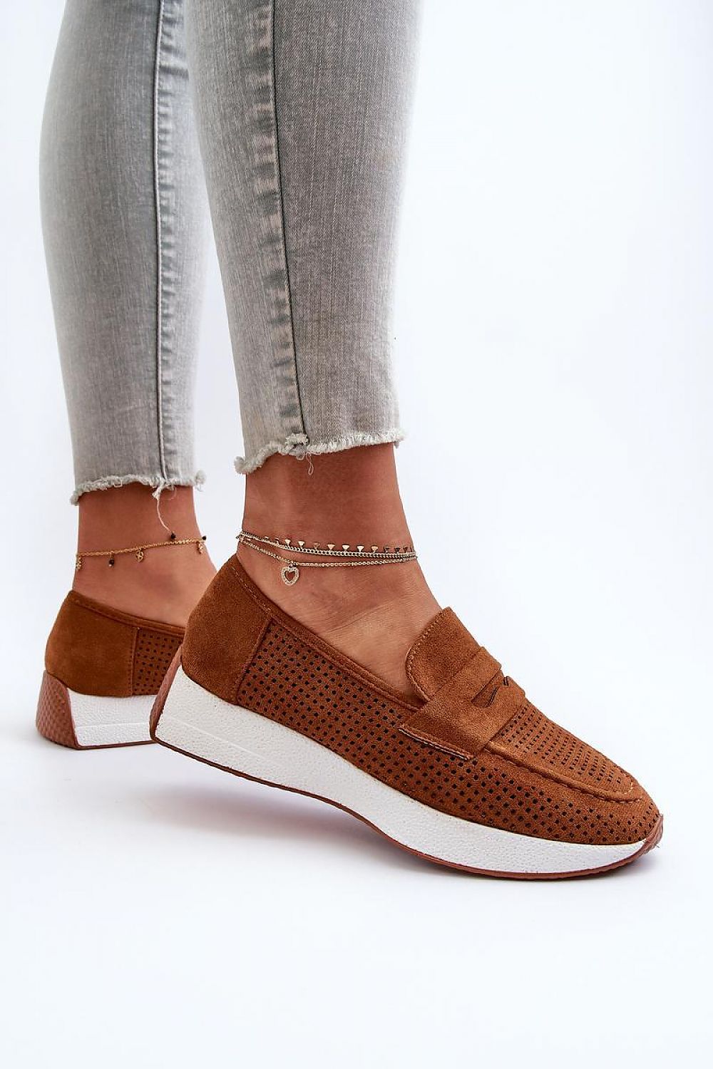 Moccasins model 195720 Step in style