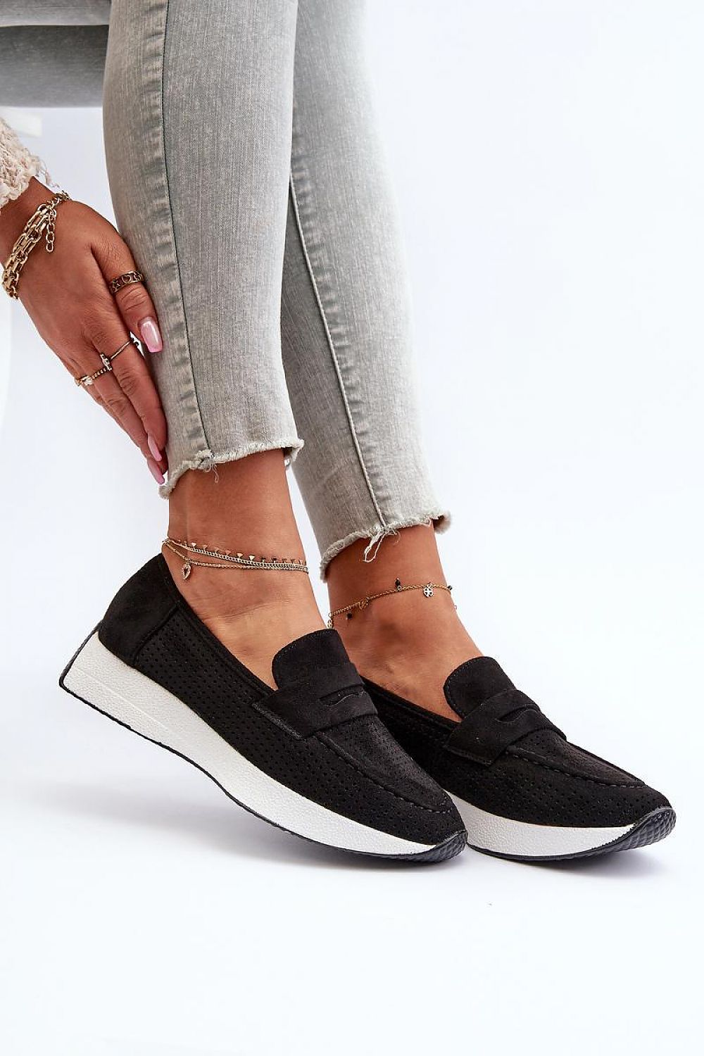 Moccasins model 195720 Step in style