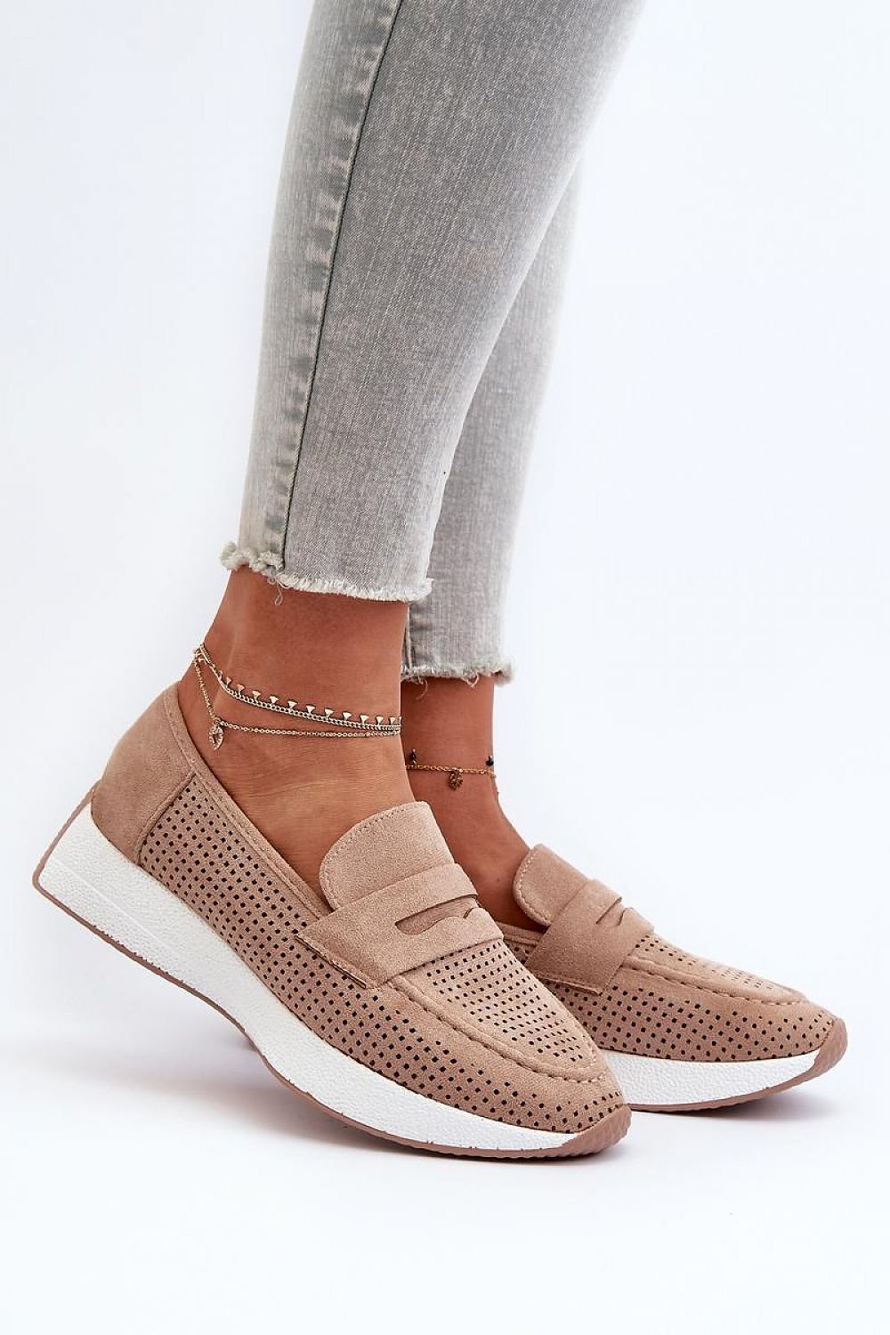 Moccasins model 195720 Step in style