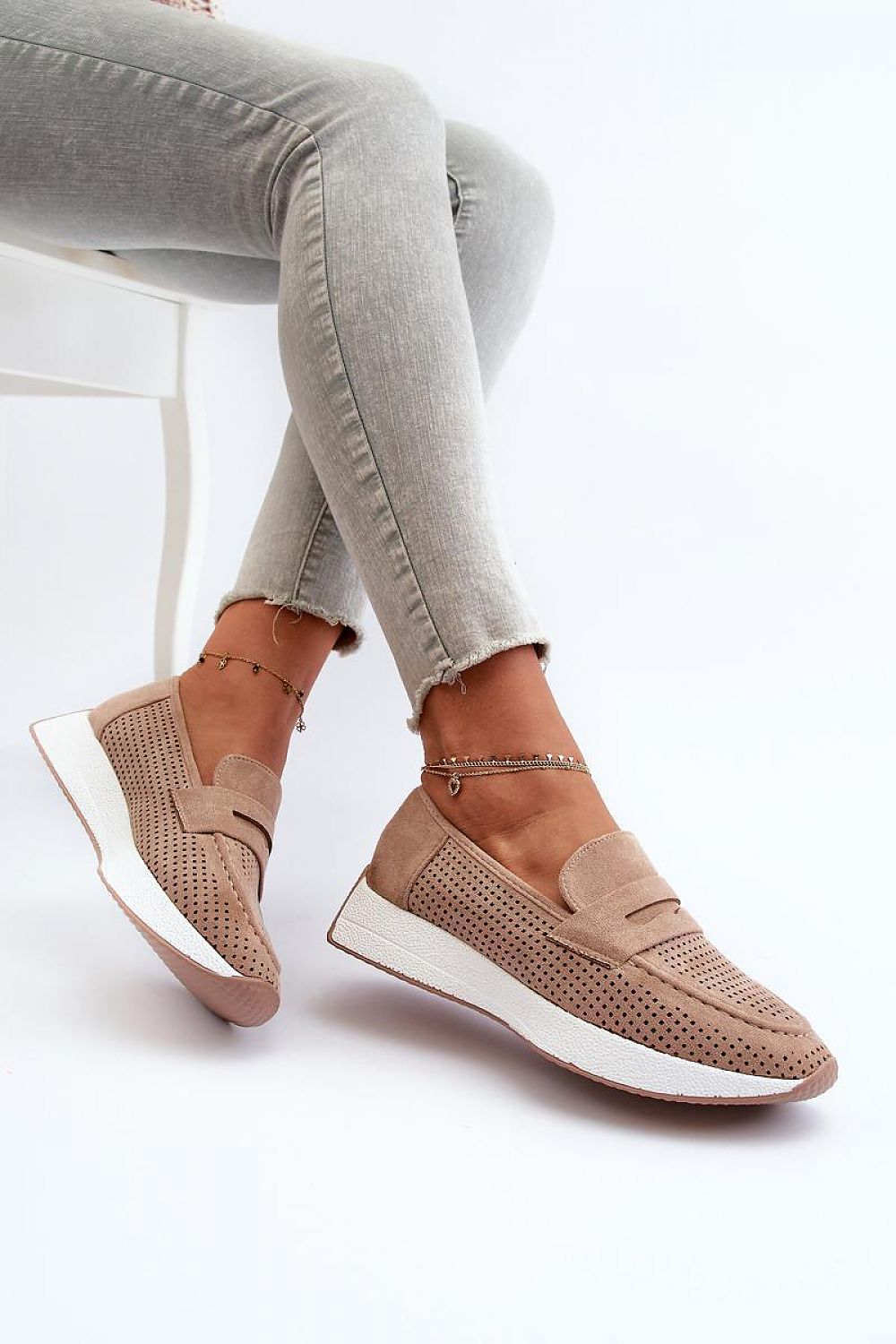 Moccasins model 195720 Step in style