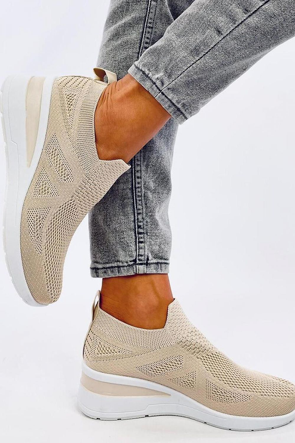 Sneakers with buskins model 195995 Inello