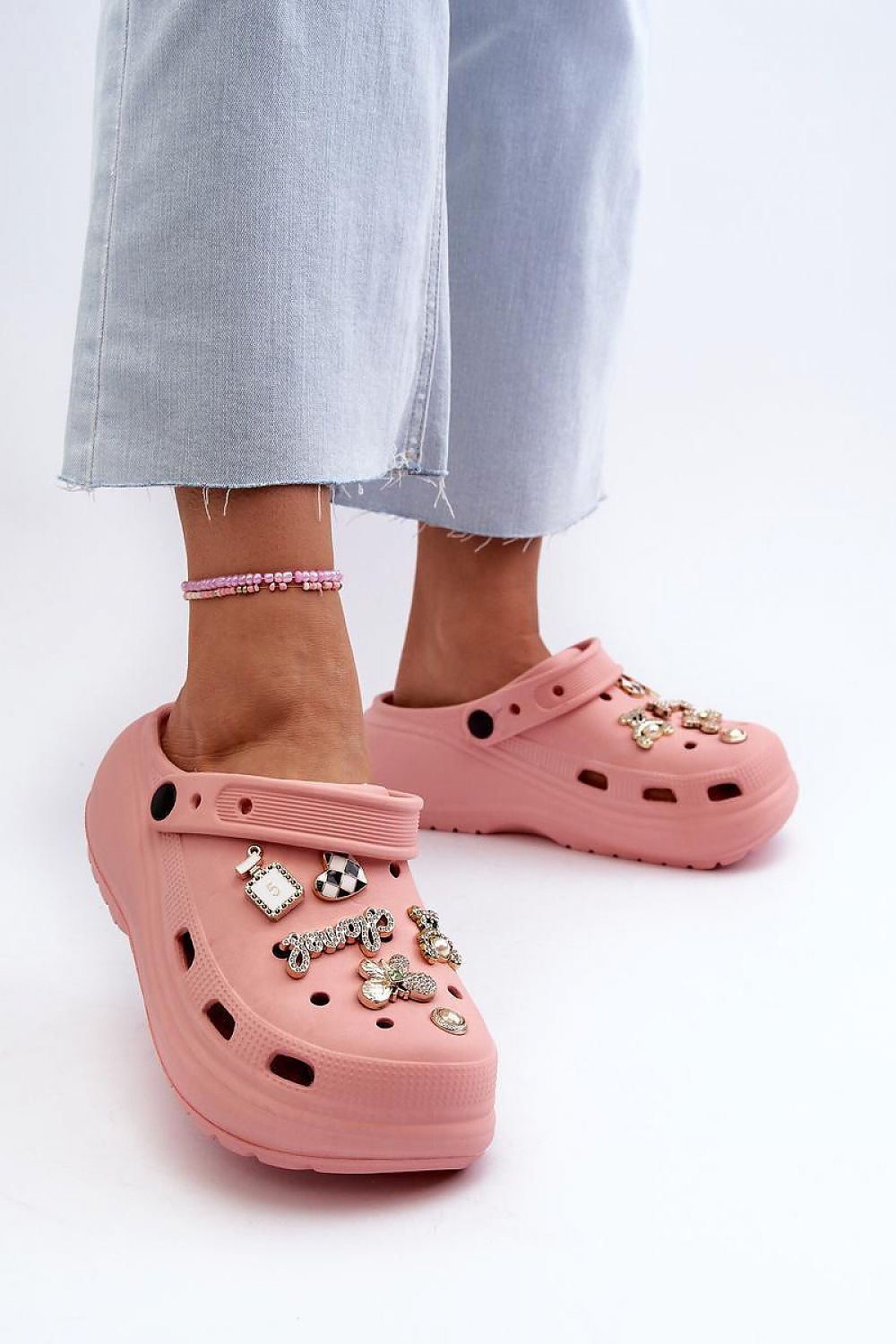 Clacquettes model 196225 Step in style