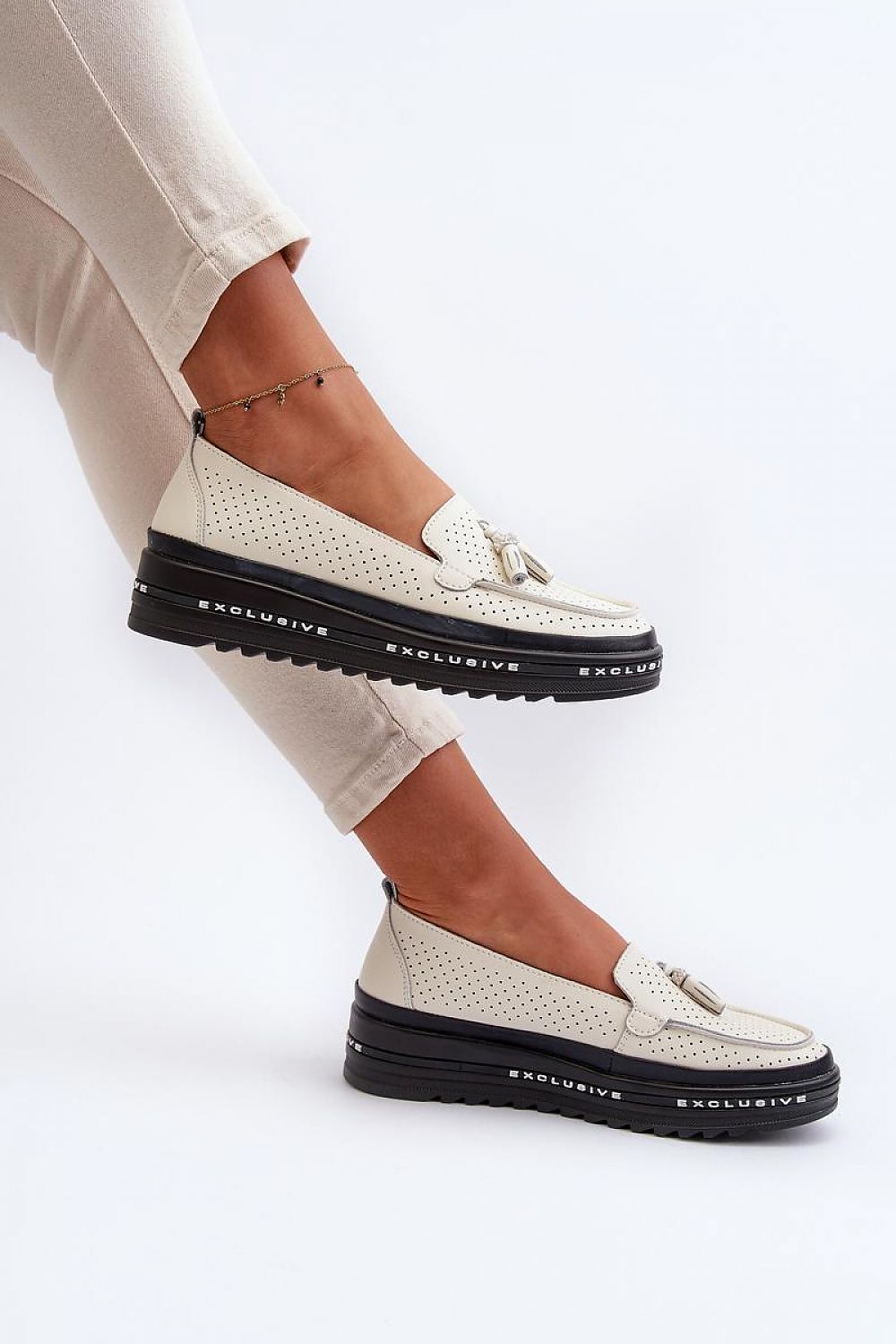 Moccasins model 196415 Step in style