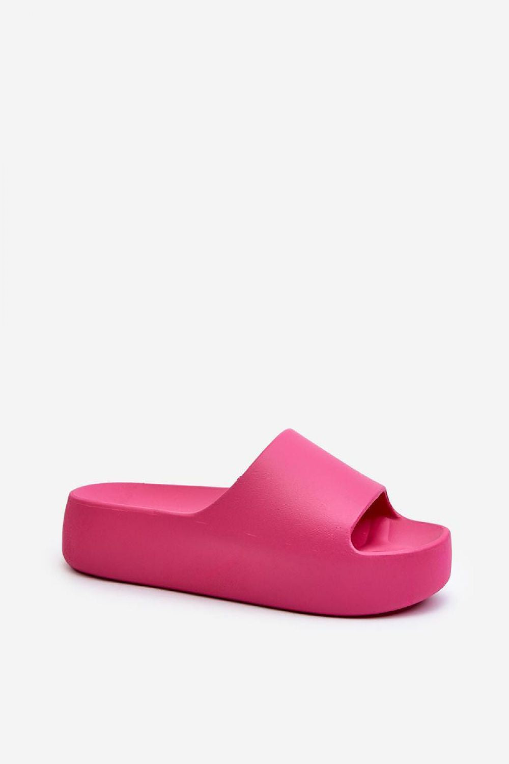 Clacquettes model 196680 Step in style