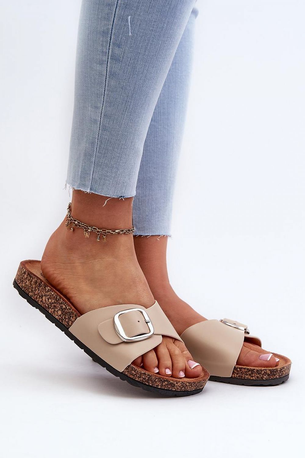 Clacquettes model 196689 Step in style