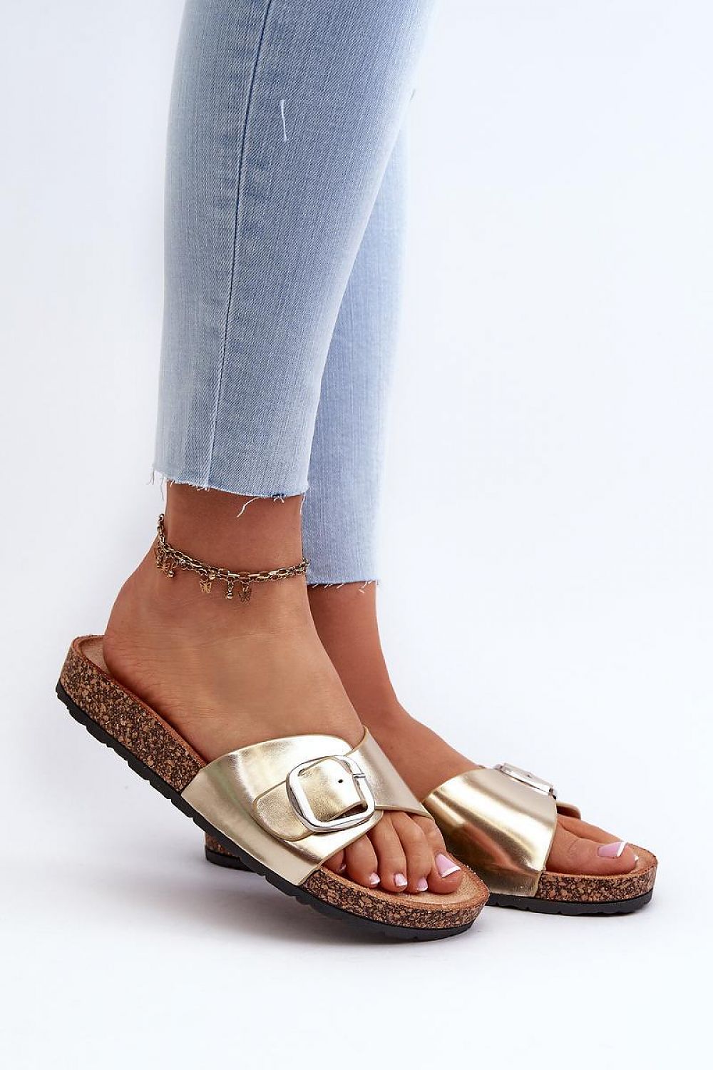 Clacquettes model 196689 Step in style