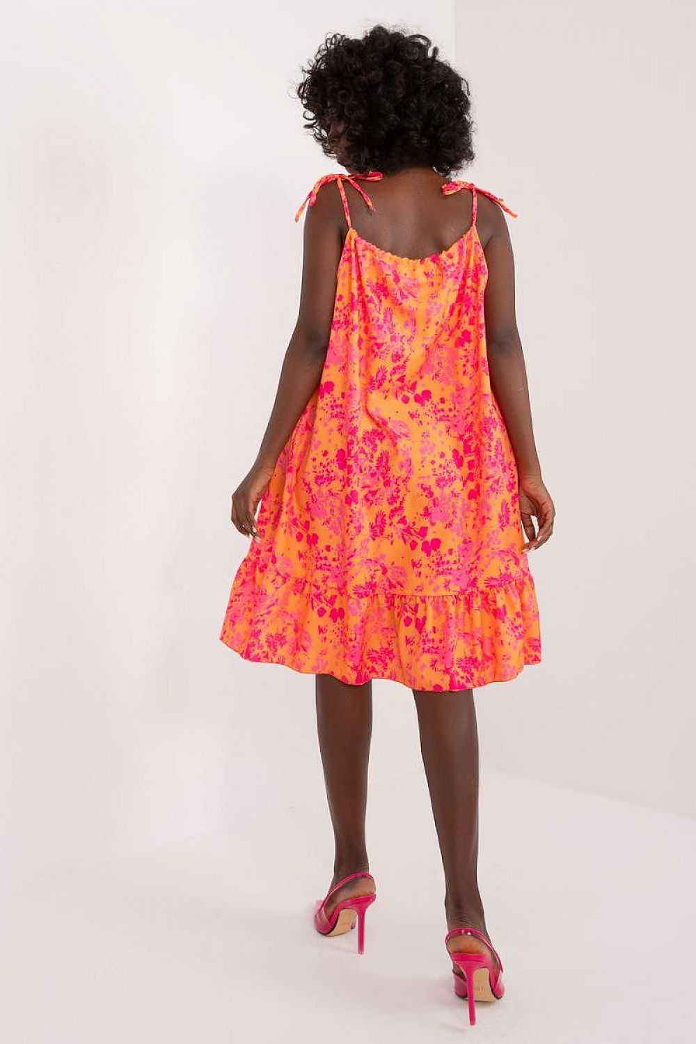 Robe de jour model 196773 Rue Paris