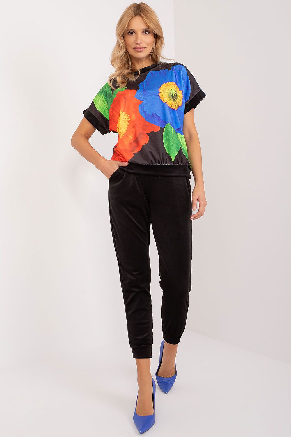 L`ensemble model 196784 Rue Paris
